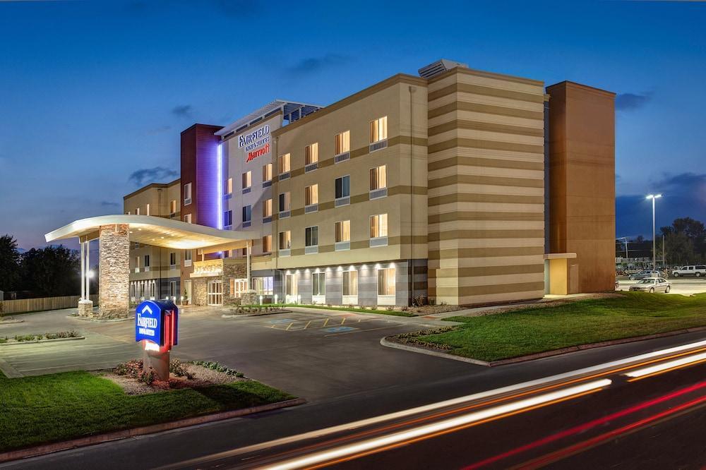 Fairfield Inn & Suites By Marriott Kansas City Belton Exterior foto